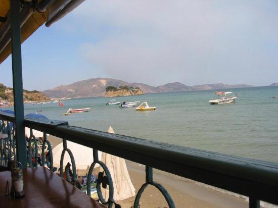 Turtle Beach Agios Sostis  Buitenkant foto